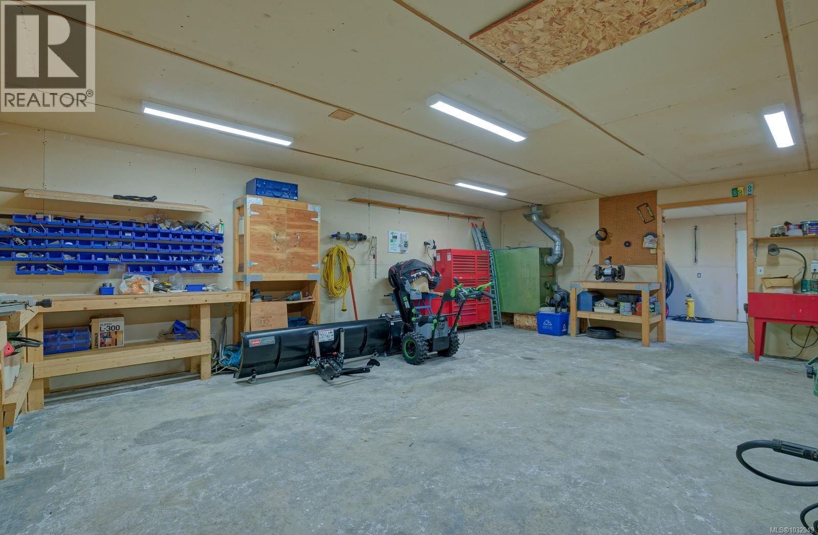 7079 Blackjack Dr, Lantzville, British Columbia  V0R 2H0 - Photo 40 - 1032949