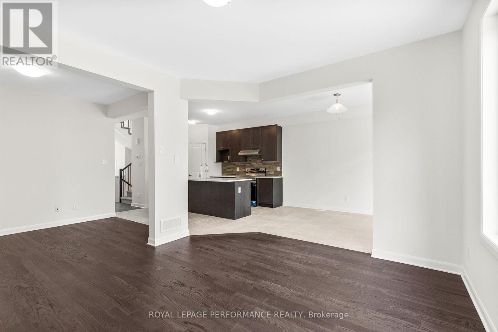 319 Elsie Macgill Walk, Ottawa, Ontario  K2W 0K7 - Photo 10 - X13024912