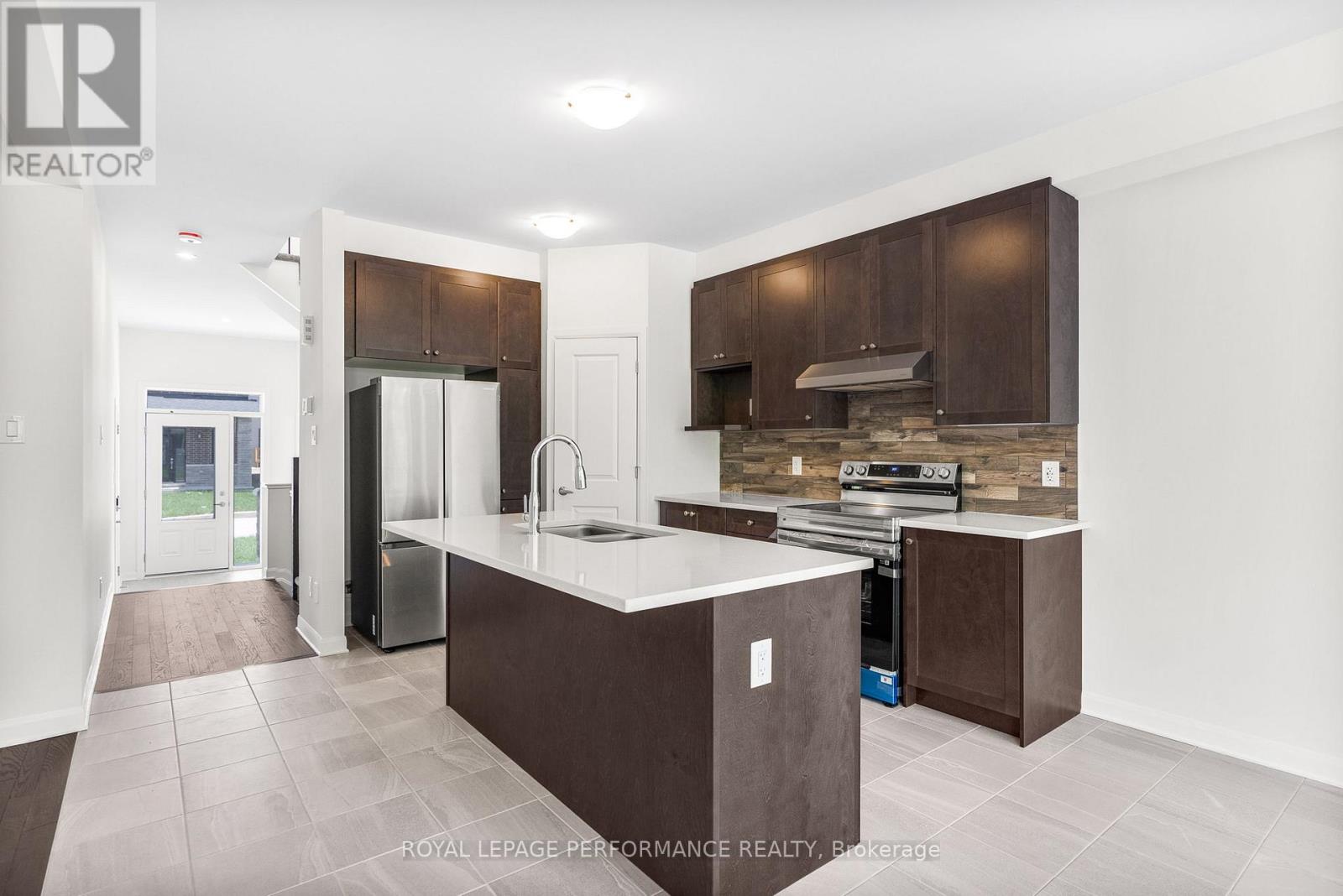 319 Elsie Macgill Walk, Ottawa, Ontario  K2W 0K7 - Photo 14 - X13024912