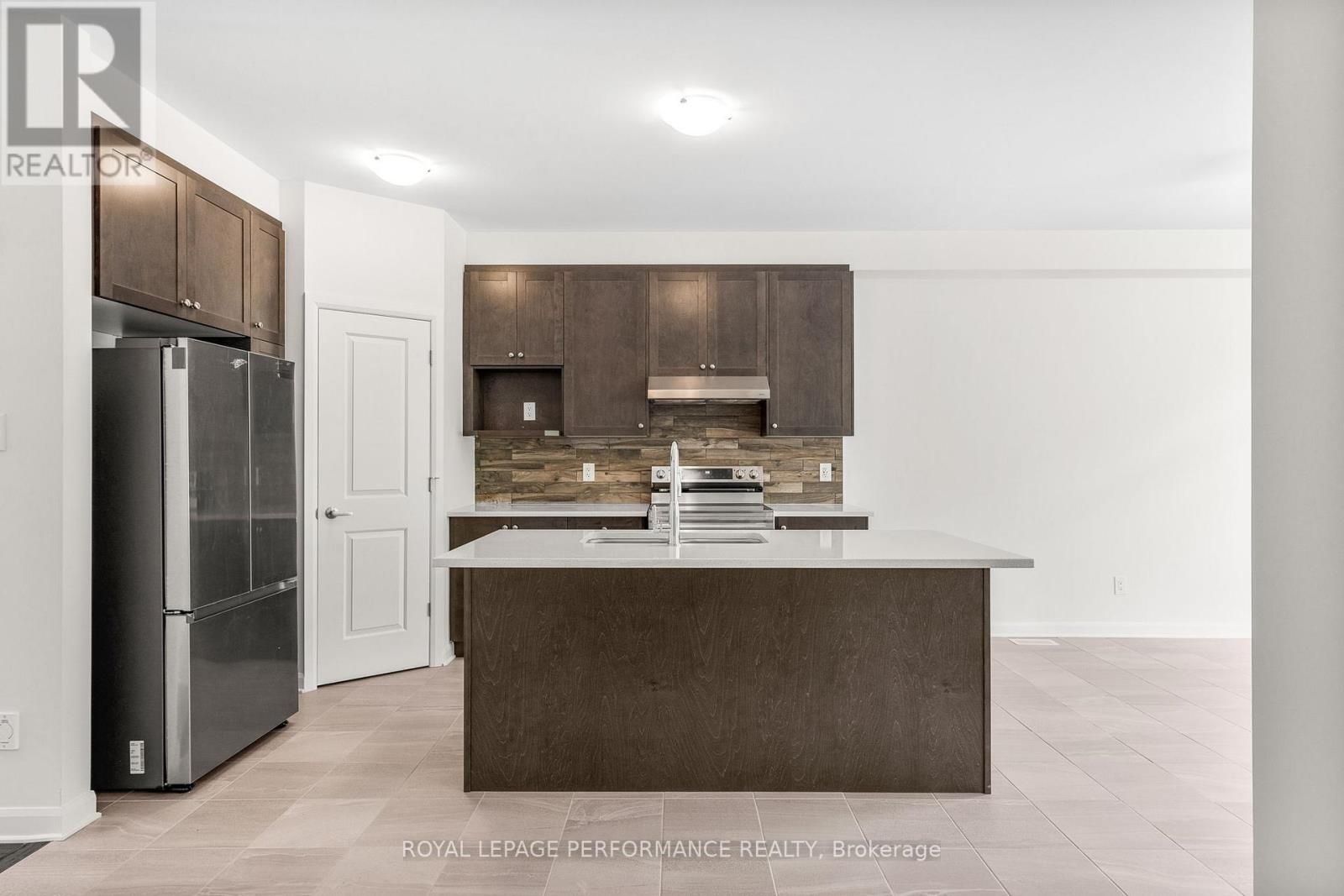 319 Elsie Macgill Walk, Ottawa, Ontario  K2W 0K7 - Photo 15 - X13024912