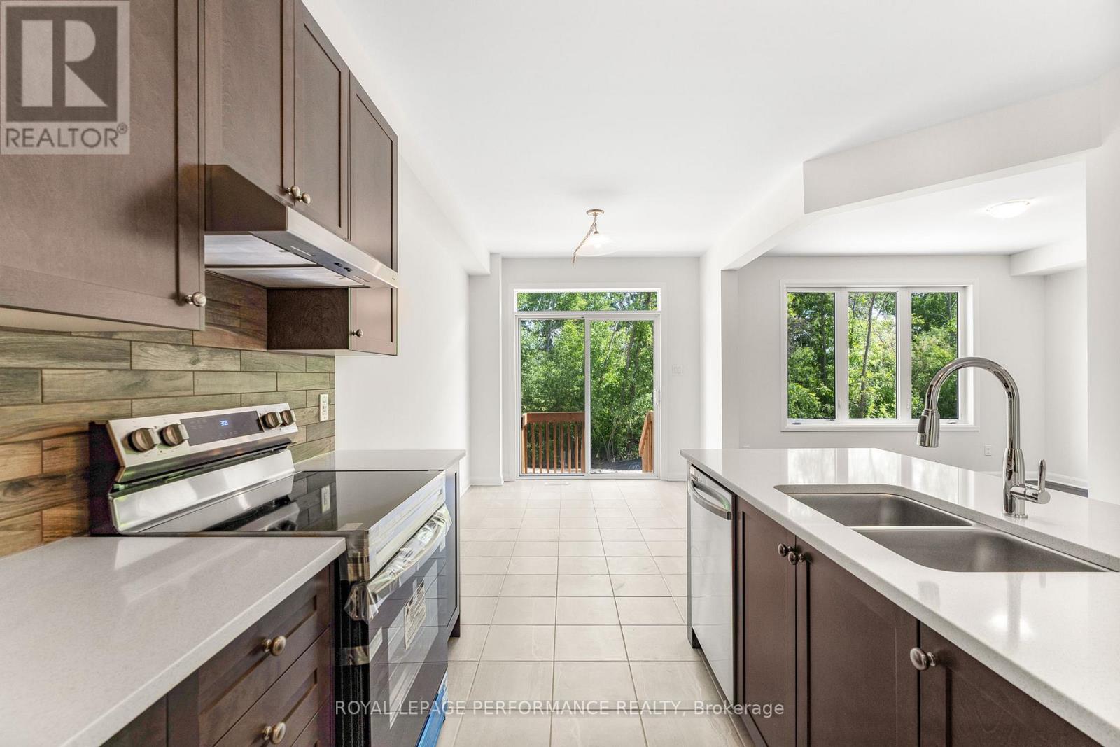 319 Elsie Macgill Walk, Ottawa, Ontario  K2W 0K7 - Photo 17 - X13024912