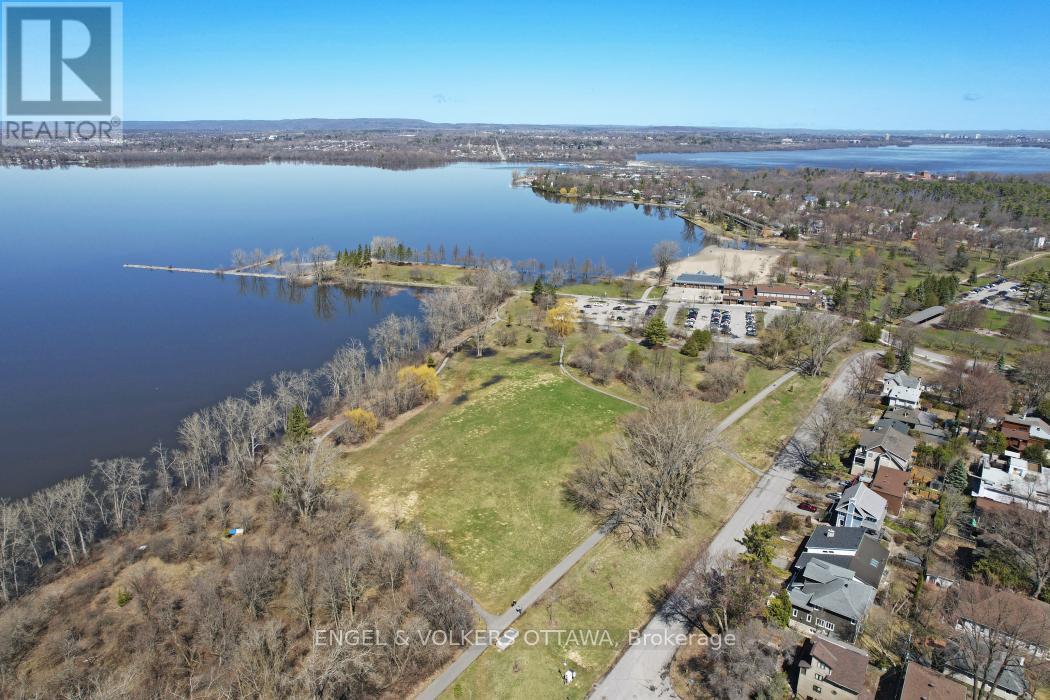 72 Scrivens Street, Ottawa, Ontario  K2B 6H1 - Photo 15 - X13024964