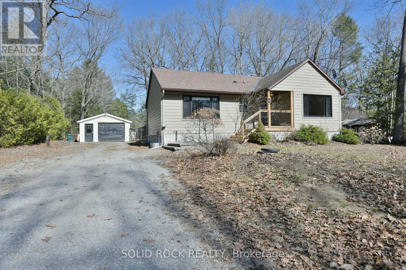 134 HOLIDAY DRIVE, ottawa, Ontario