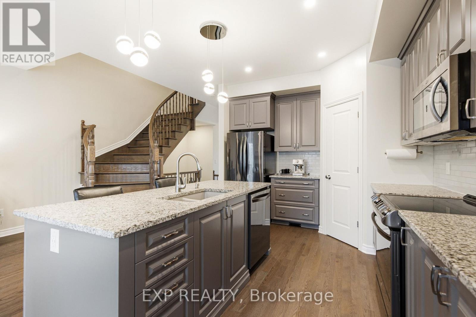 528 Fawn Valley Private, Ottawa, Ontario  K1T 0W5 - Photo 5 - X13025008