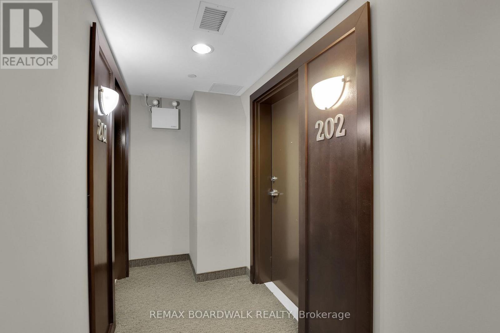 #202 - 230 Titanium Private E, Ottawa, Ontario  K1C 0C1 - Photo 12 - X13025020