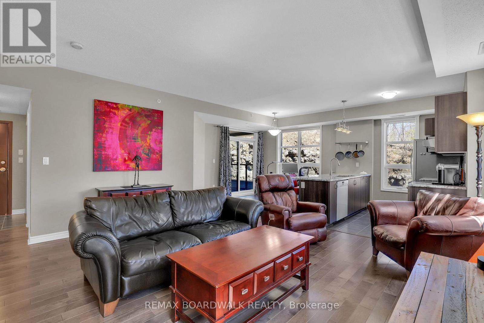 #202 - 230 Titanium Private E, Ottawa, Ontario  K1C 0C1 - Photo 3 - X13025020