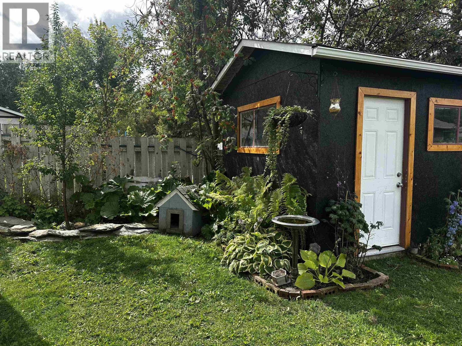 2293 Tapping Street, Prince George, British Columbia  V2N 3B5 - Photo 35 - R3113933