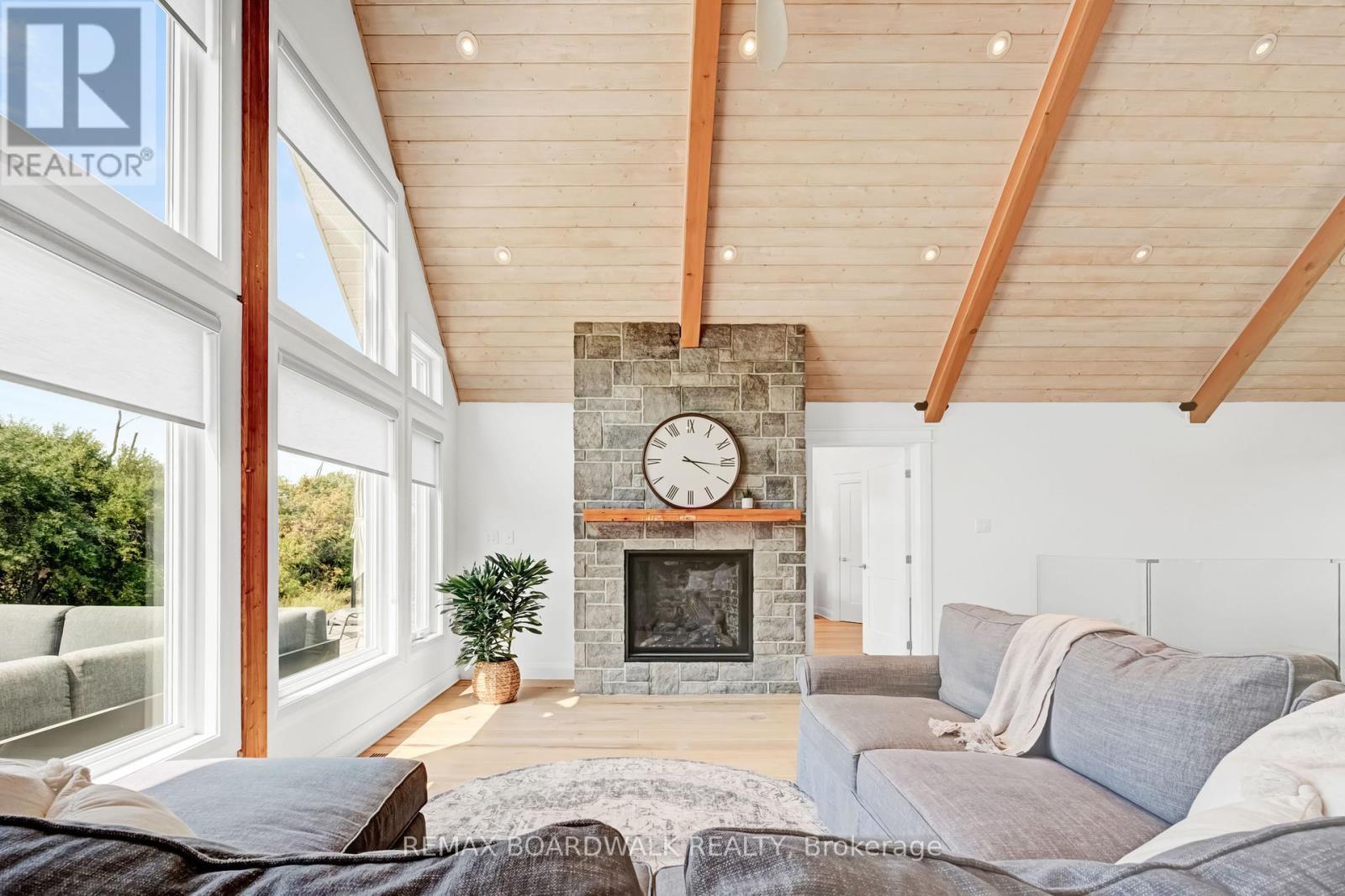 205 Westar Farm Way, Ottawa, Ontario  K0A 1B0 - Photo 8 - X12948202