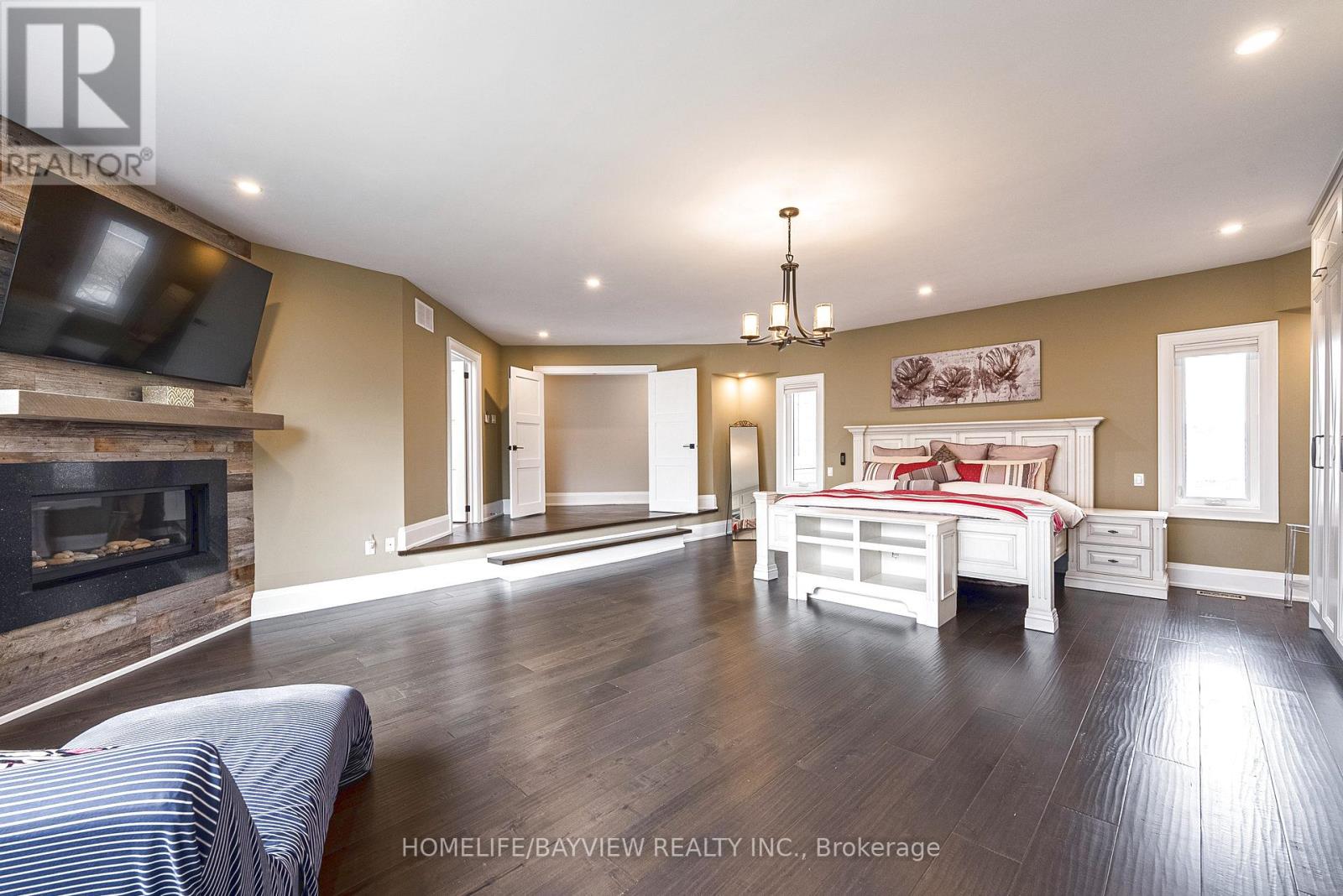 25 Whispering Pine Trail, Aurora, Ontario  L4G 5C7 - Photo 22 - N13019206