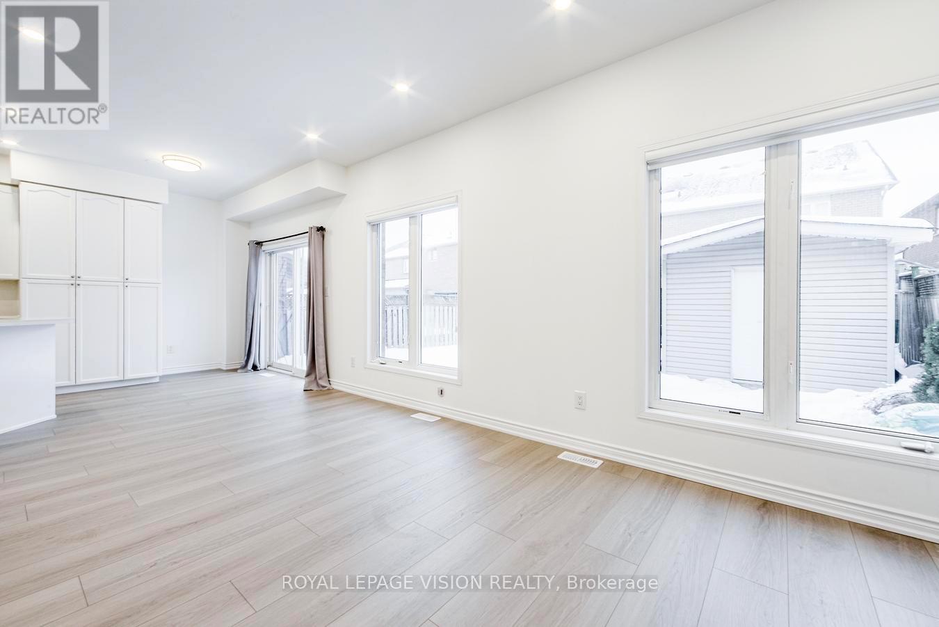 124 Alfred Paterson Drive, Markham, Ontario  L6E 1L5 - Photo 15 - N12996504