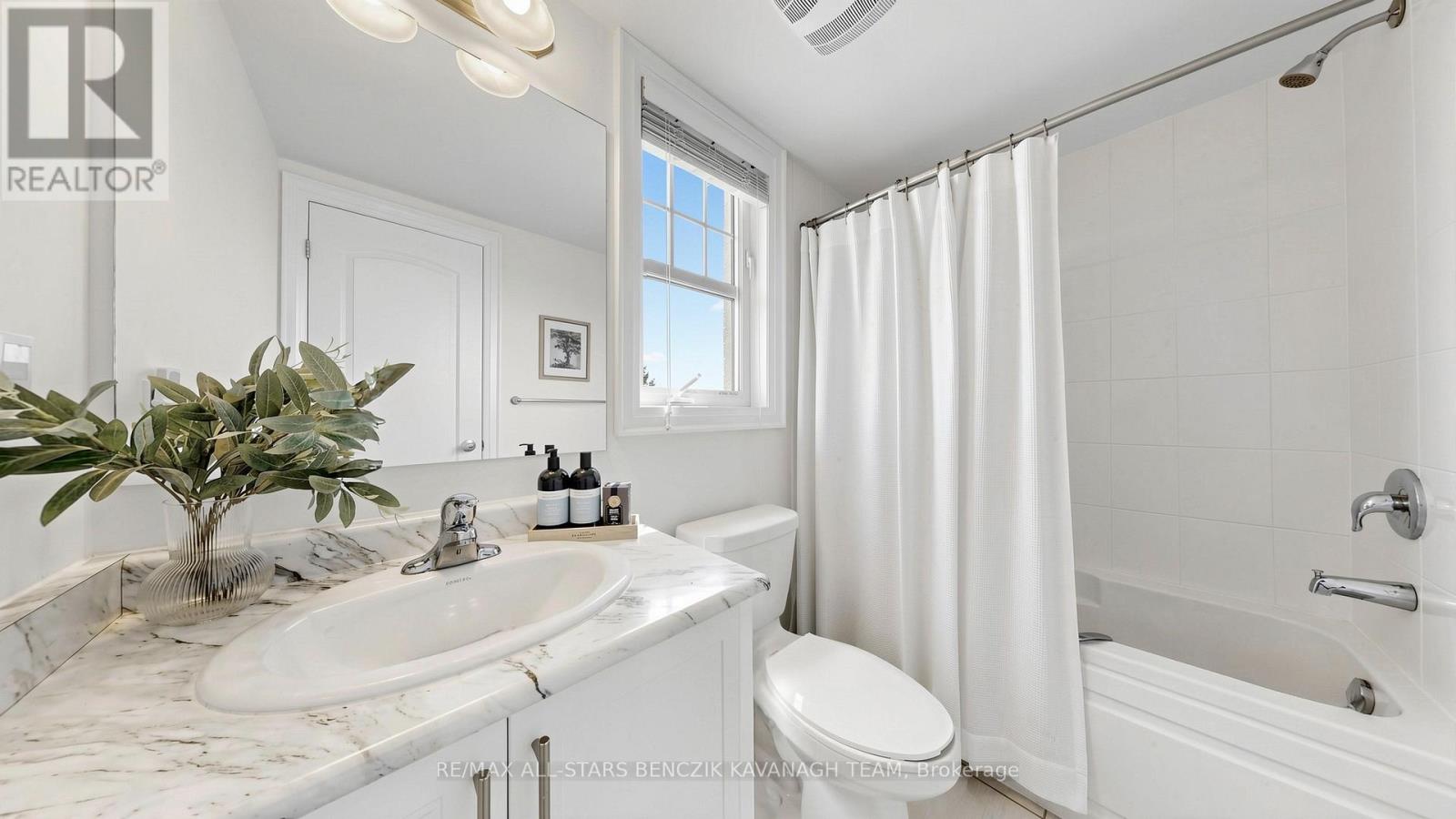 22 Baker Hill Boulevard, Whitchurch-Stouffville, Ontario  L4A 1Y6 - Photo 18 - N13024408