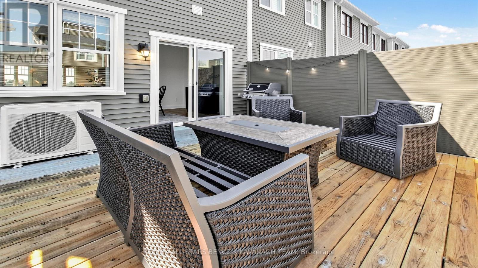 22 Baker Hill Boulevard, Whitchurch-Stouffville, Ontario  L4A 1Y6 - Photo 23 - N13024408