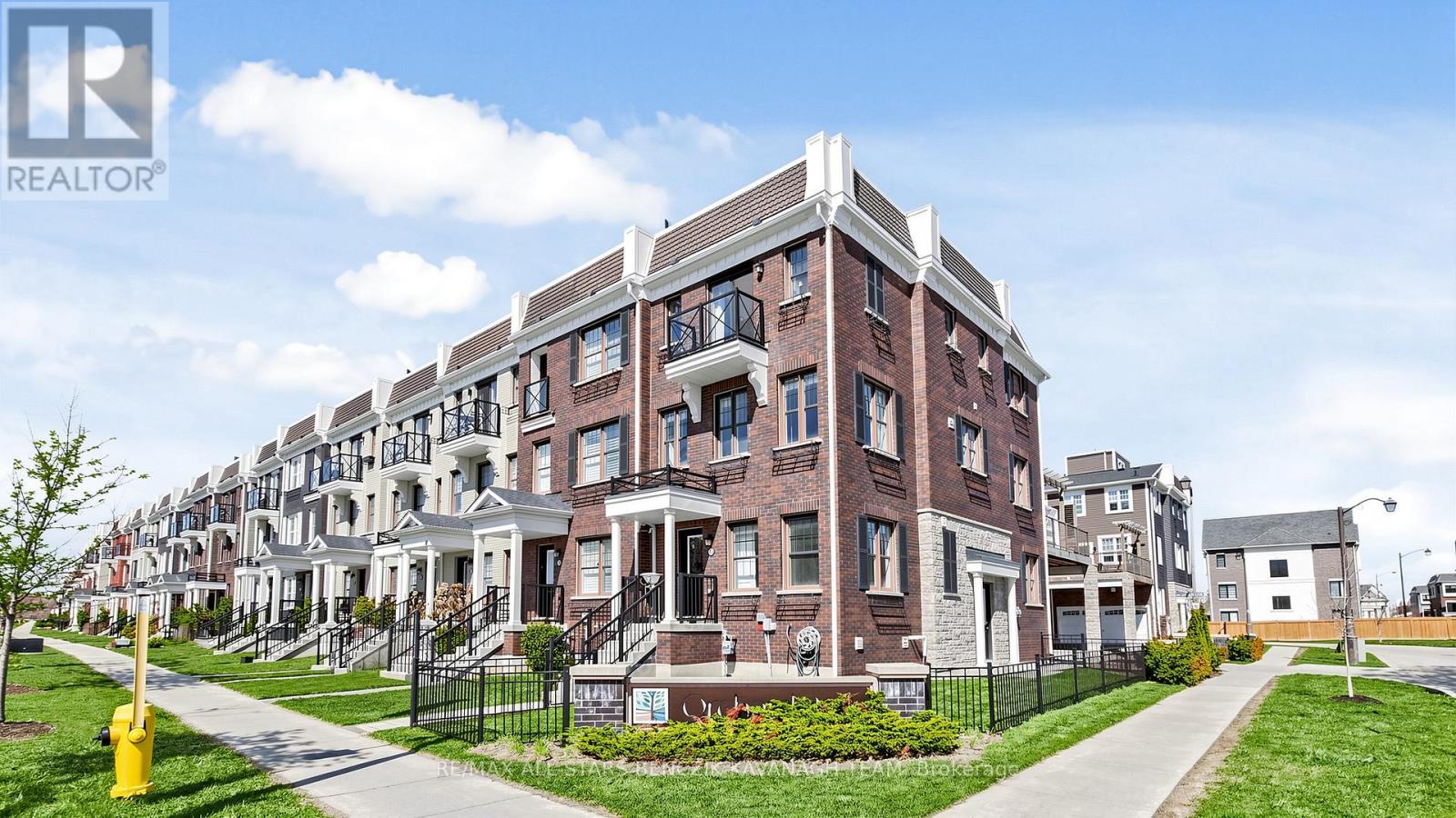 22 Baker Hill Boulevard, Whitchurch-Stouffville, Ontario  L4A 1Y6 - Photo 2 - N13024408