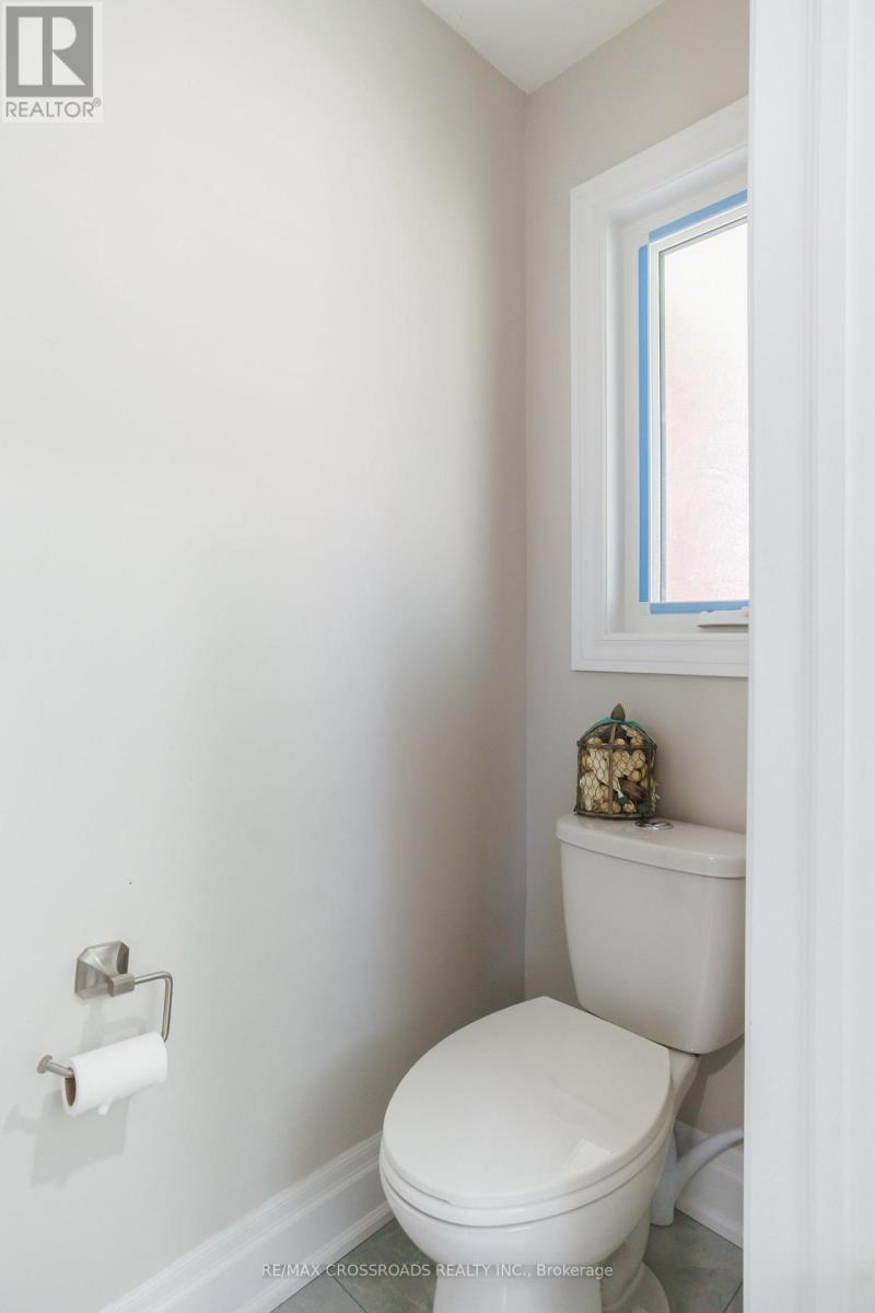 50 Widdifield Avenue, Newmarket, Ontario  L3X 1Z4 - Photo 19 - N13024710