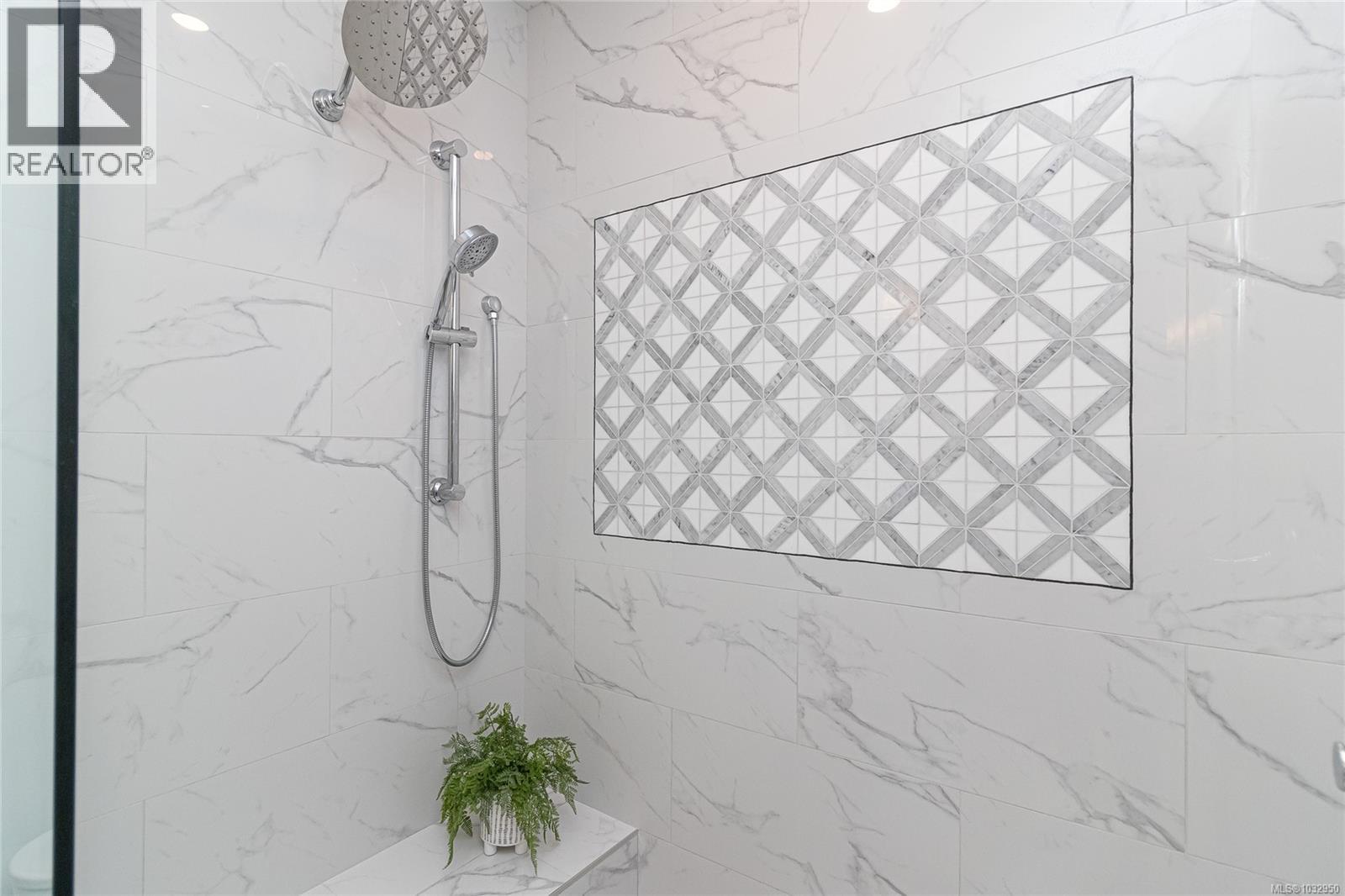 516 50 Songhees Rd, Victoria, British Columbia  V9A 7J4 - Photo 10 - 1032950