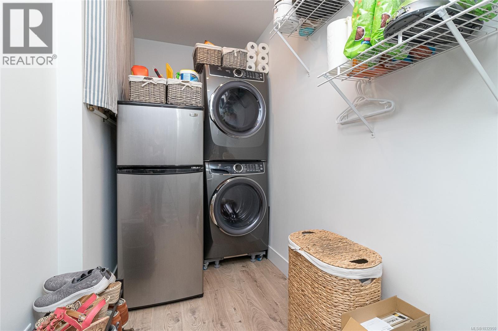 516 50 Songhees Rd, Victoria, British Columbia  V9A 7J4 - Photo 21 - 1032950