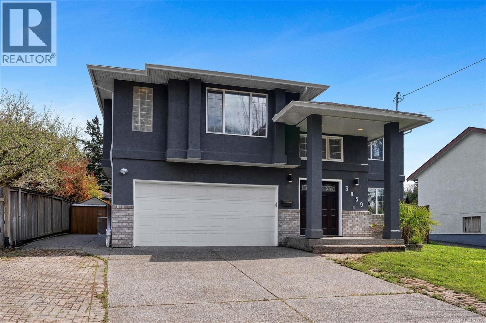 3859 Epsom Dr, Saanich, British Columbia  V8P 3S8 - Photo 2 - 1032790