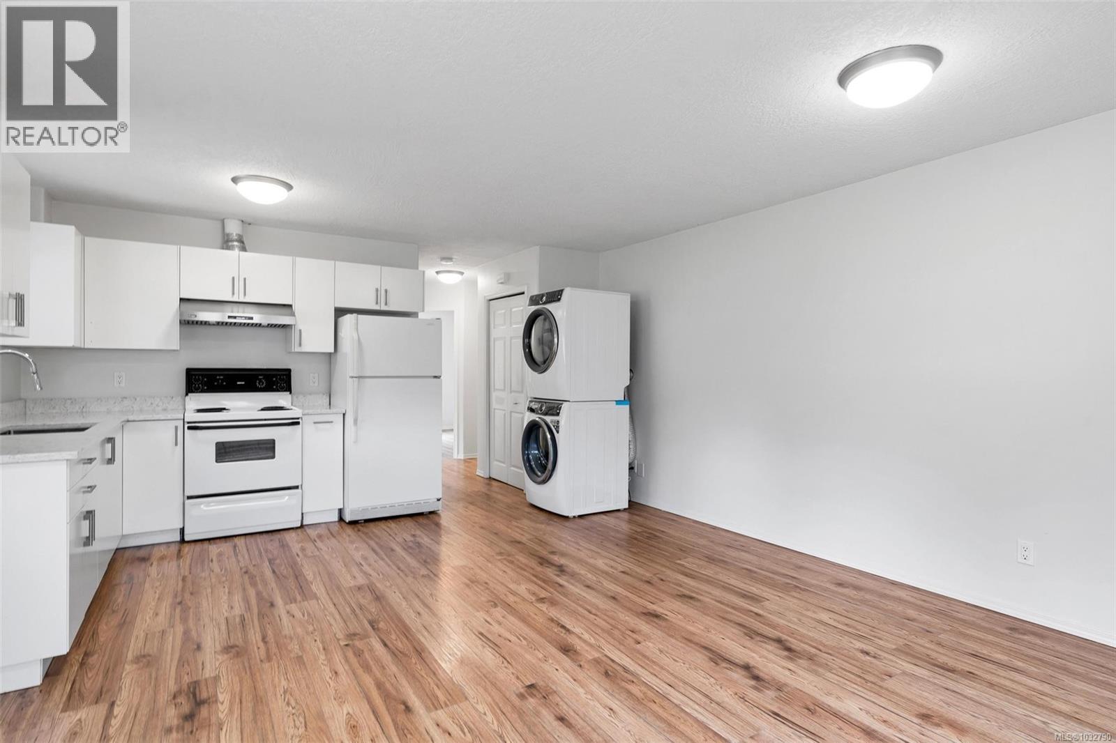 3859 Epsom Dr, Saanich, British Columbia  V8P 3S8 - Photo 39 - 1032790