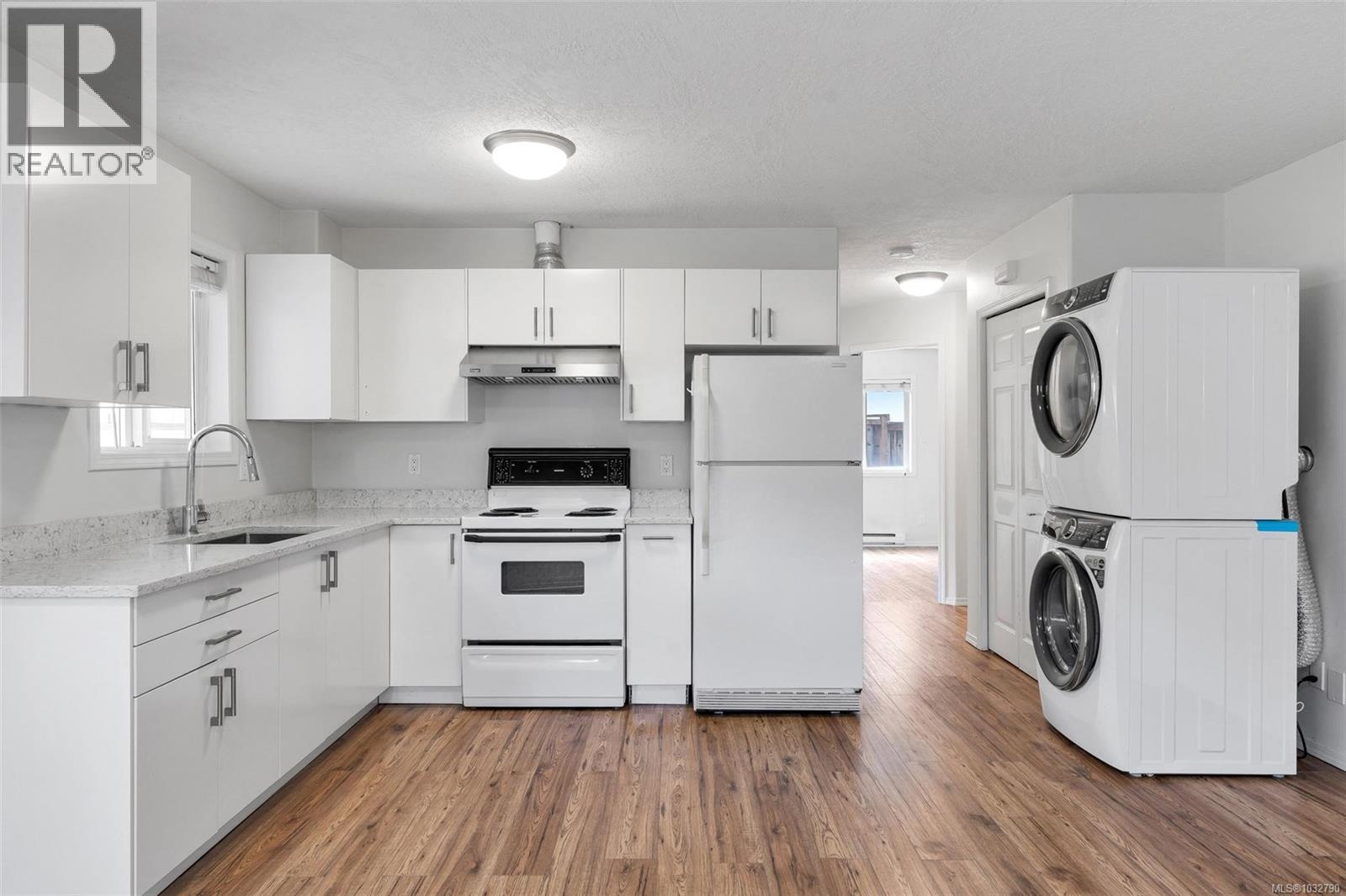 3859 Epsom Dr, Saanich, British Columbia  V8P 3S8 - Photo 40 - 1032790