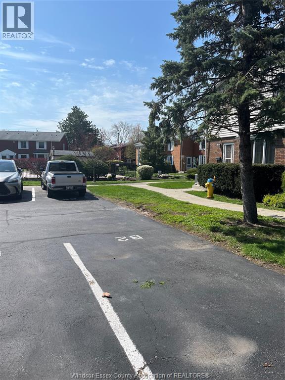 8410 Little River Unit# 5, Windsor, Ontario  N8S 2B5 - Photo 6 - 26007525