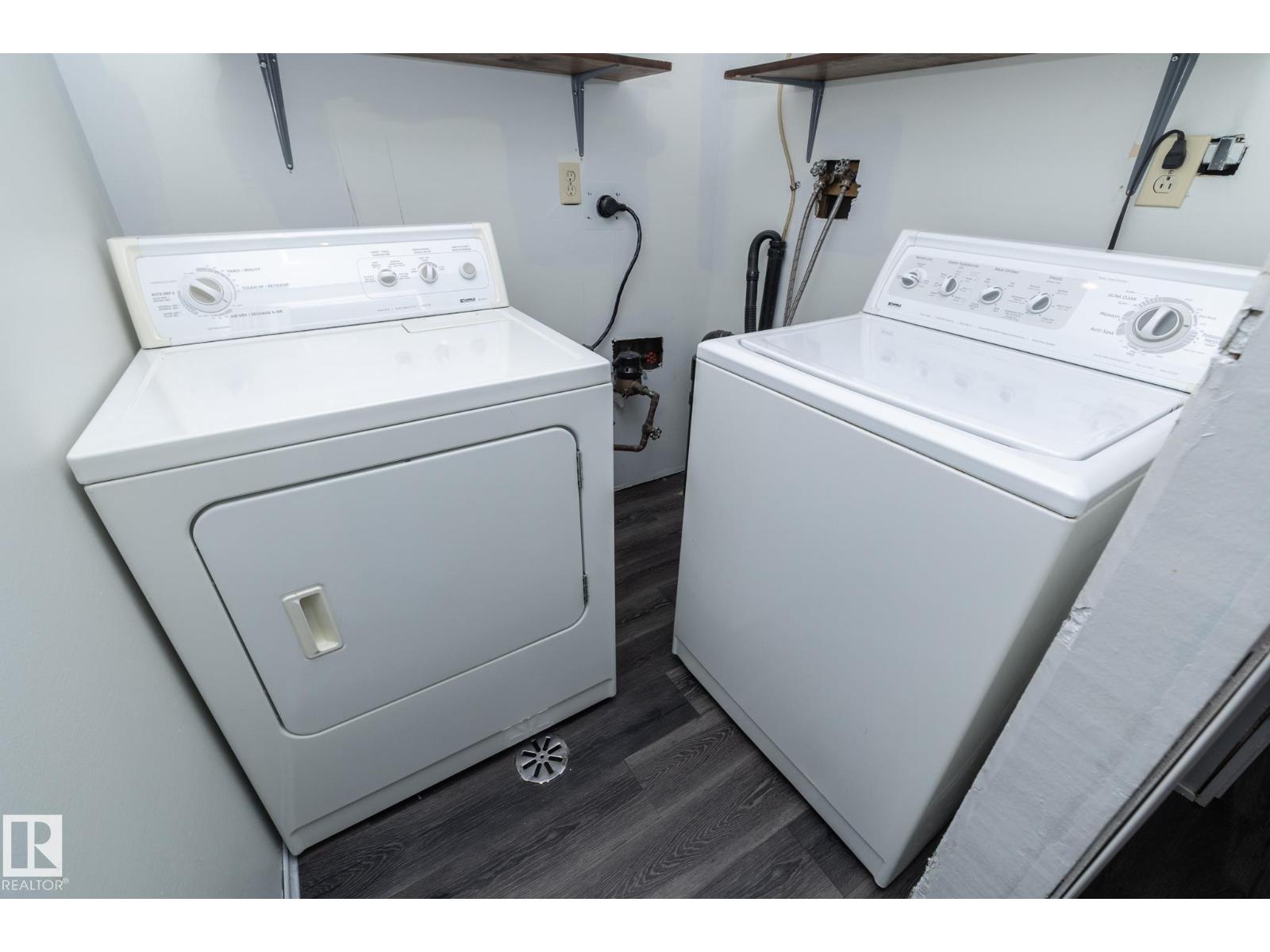 10656 Beaumaris Rd Nw, Edmonton, Alberta  T5X 3N4 - Photo 21 - E4477878