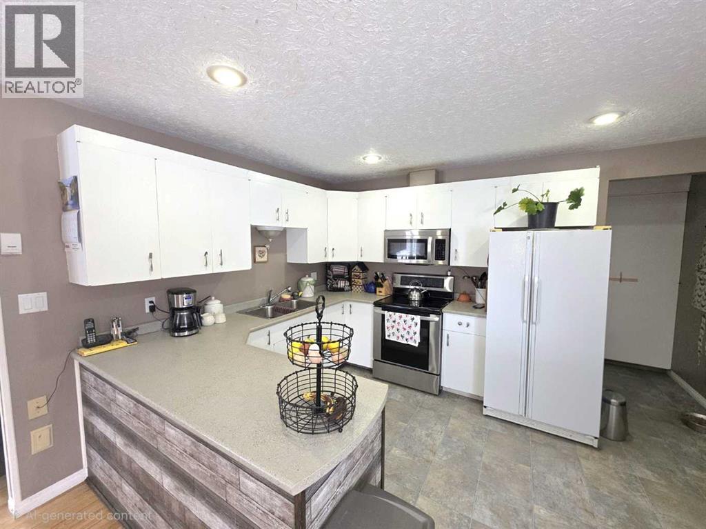 21211 Twp 790, Rural Smoky River No. 130, Alberta  T0H 1M0 - Photo 11 - A2294058