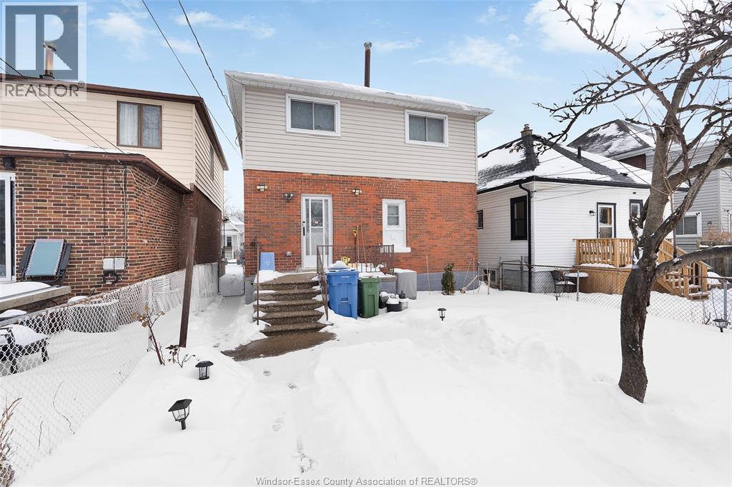 907 Gladstone Avenue Unit# Main, Windsor, Ontario  N9A 2R5 - Photo 23 - 26008701
