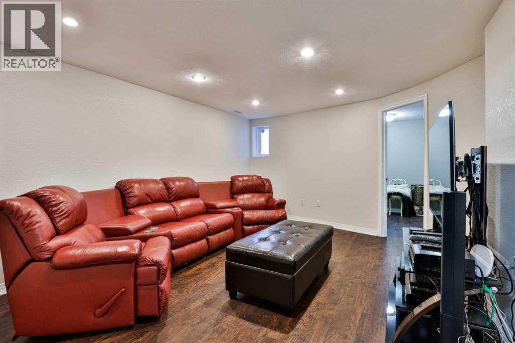 9 Fairmont Bay S, Lethbridge, Alberta  T1K 7J4 - Photo 29 - A2300555