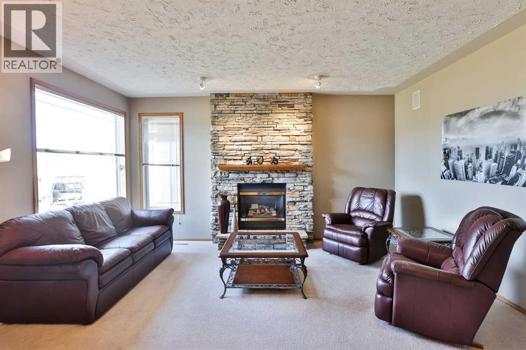 9 Fairmont Bay S, Lethbridge, Alberta  T1K 7J4 - Photo 4 - A2300555