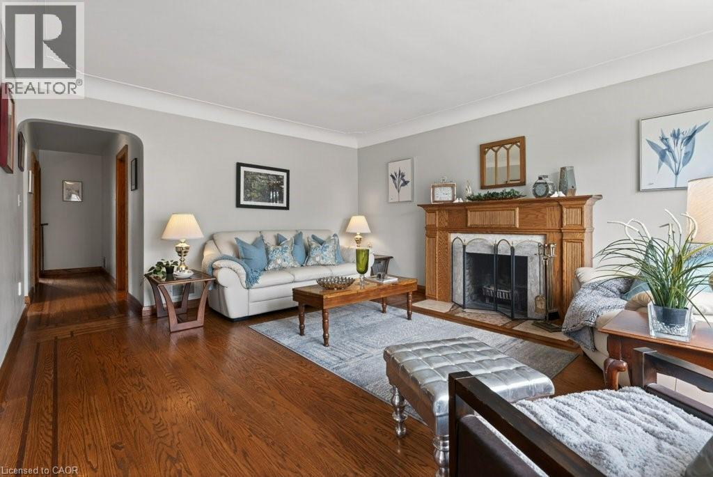 57 Park Avenue E, Burlington, Ontario  L7T 1Y2 - Photo 7 - 40819035