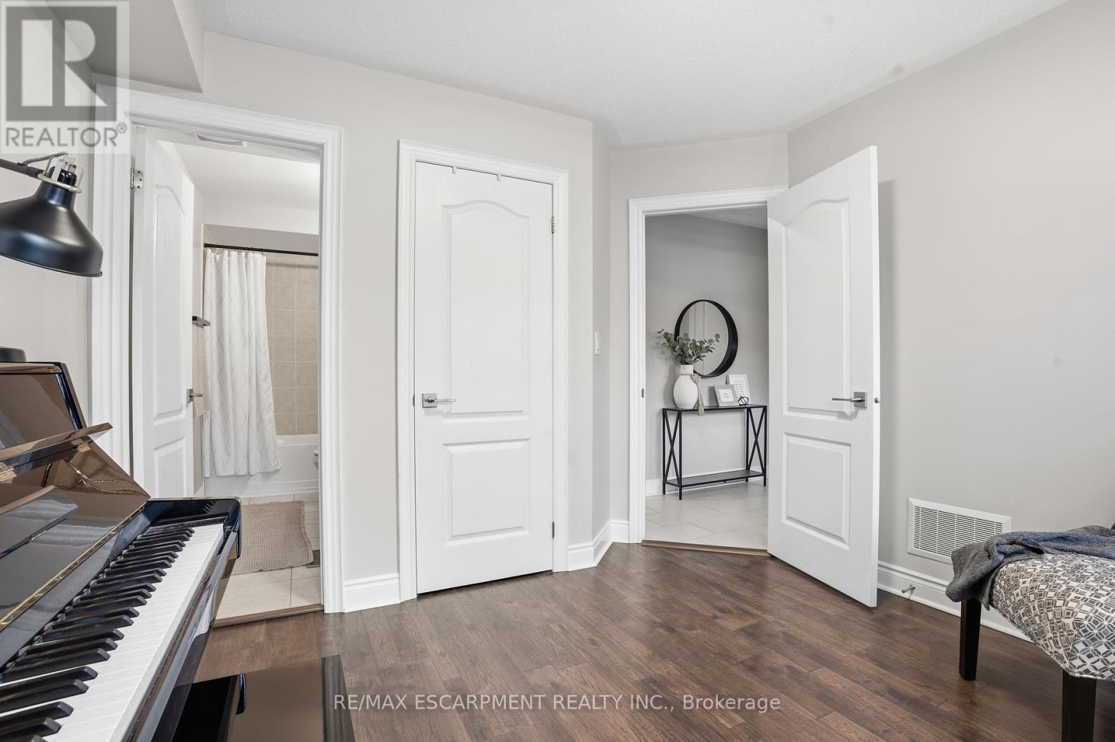 68 - 4823 Thomas Alton Boulevard, Burlington, Ontario  L7M 0V2 - Photo 6 - W13008032