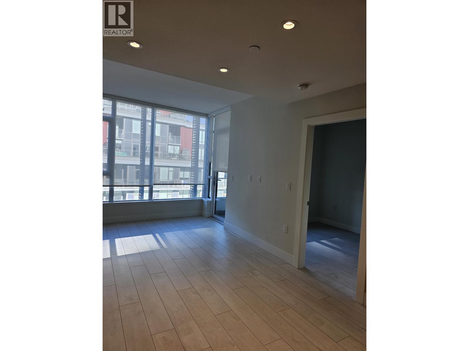 616 3438 Sawmill Crescent, Vancouver, British Columbia  V5S 0E3 - Photo 2 - R2960692