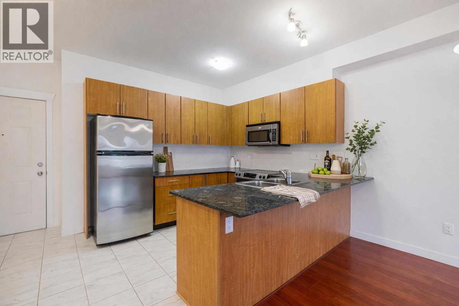 403 2488 Kelly Avenue, Port Coquitlam, British Columbia  V3C 1Y4 - Photo 12 - R3112406