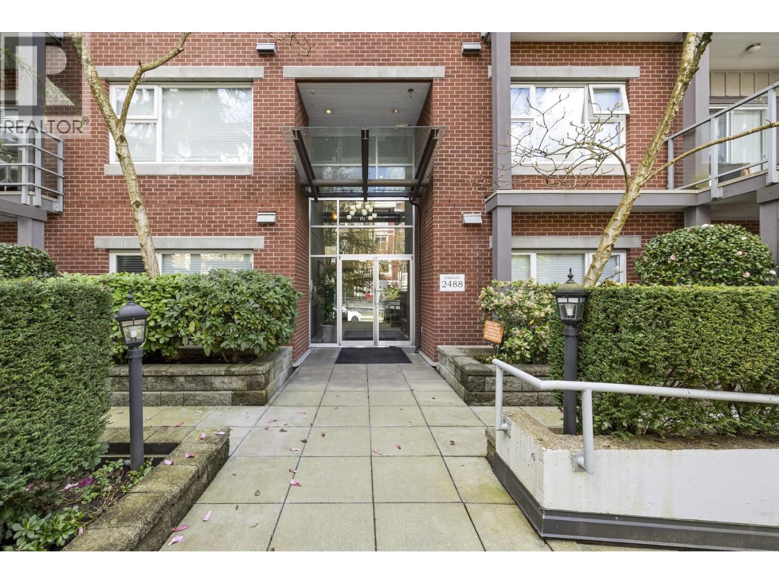 403 2488 Kelly Avenue, Port Coquitlam, British Columbia  V3C 1Y4 - Photo 2 - R3112406