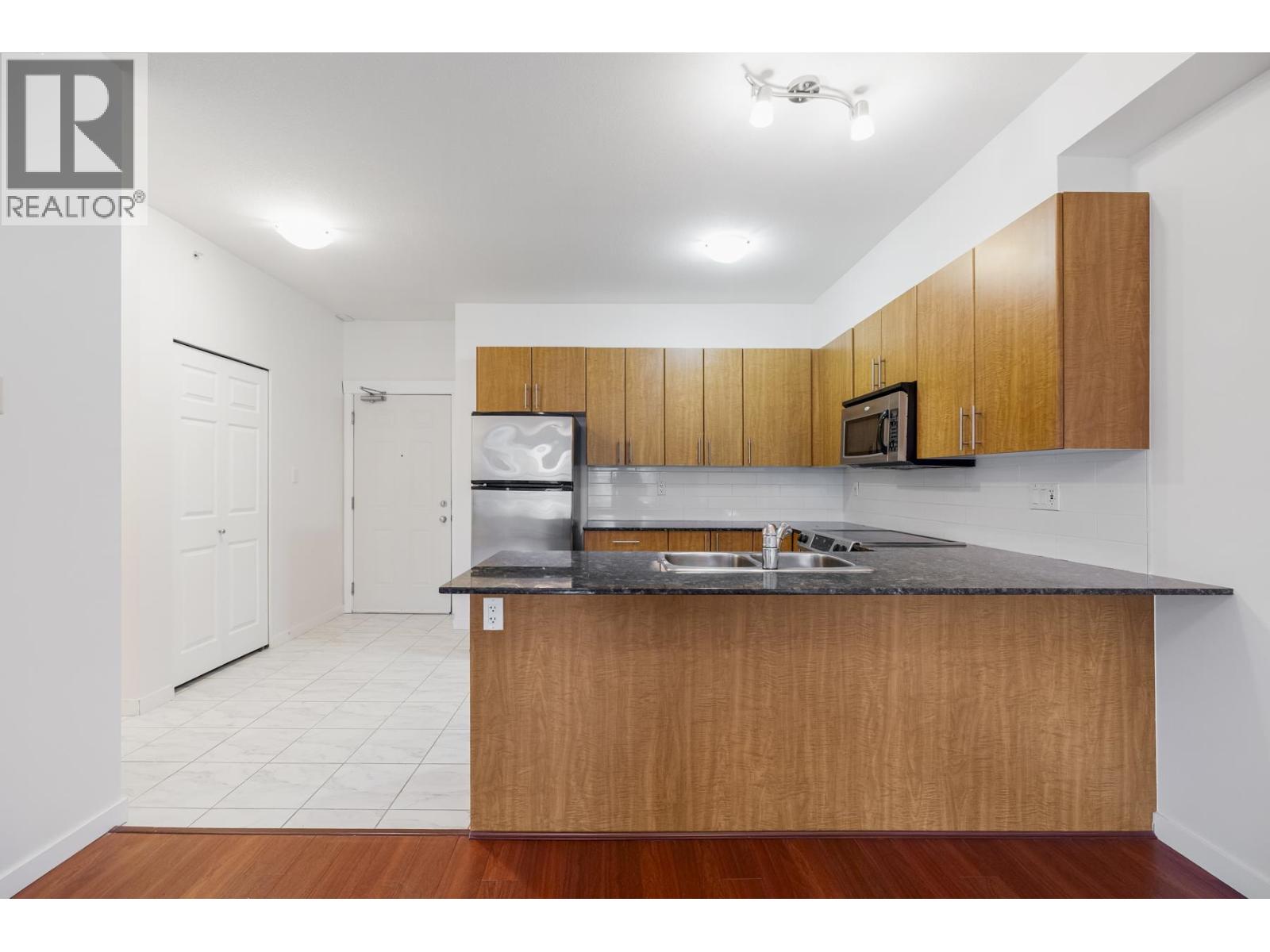 403 2488 Kelly Avenue, Port Coquitlam, British Columbia  V3C 1Y4 - Photo 14 - R3112406