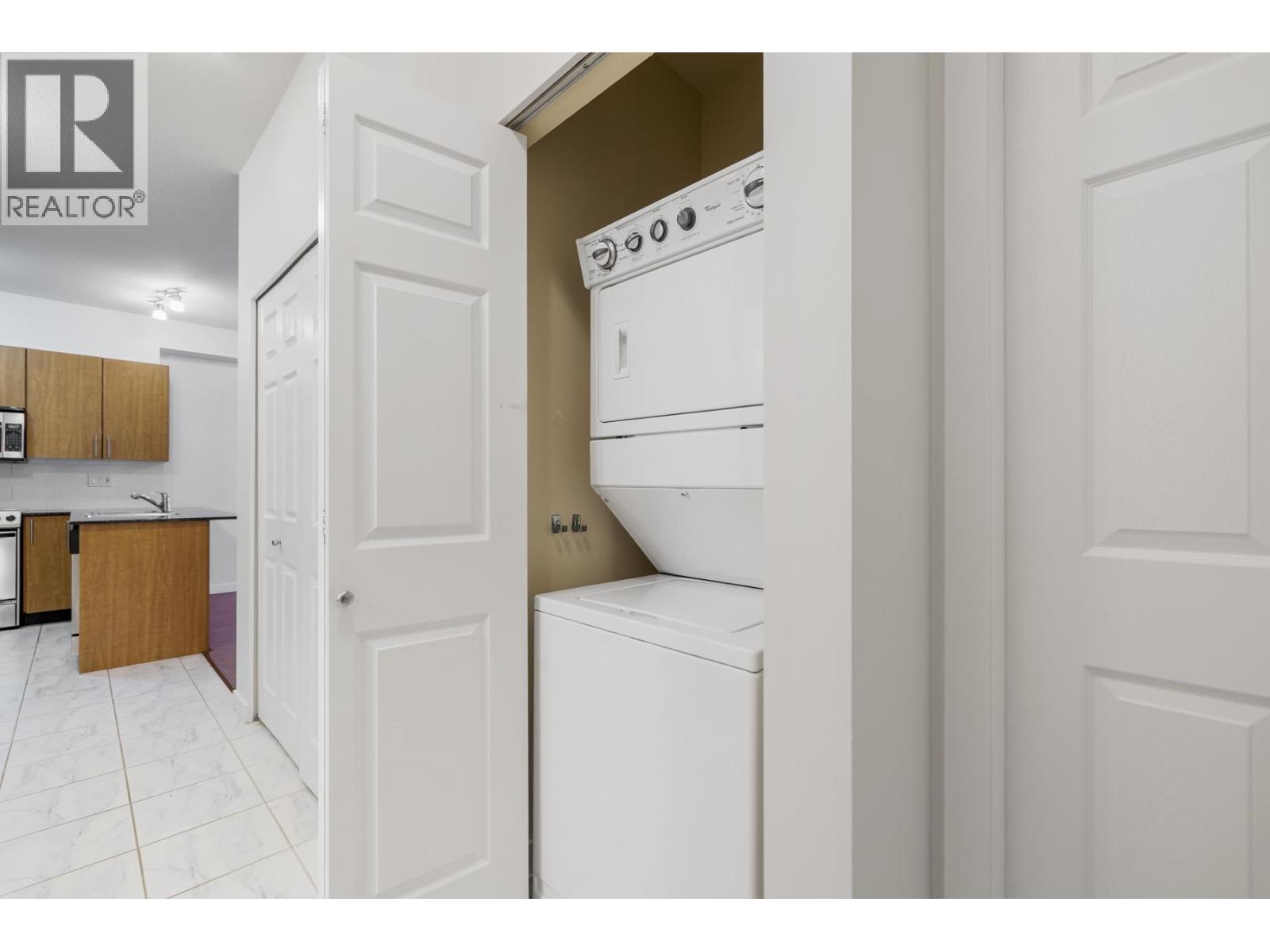 403 2488 Kelly Avenue, Port Coquitlam, British Columbia  V3C 1Y4 - Photo 34 - R3112406