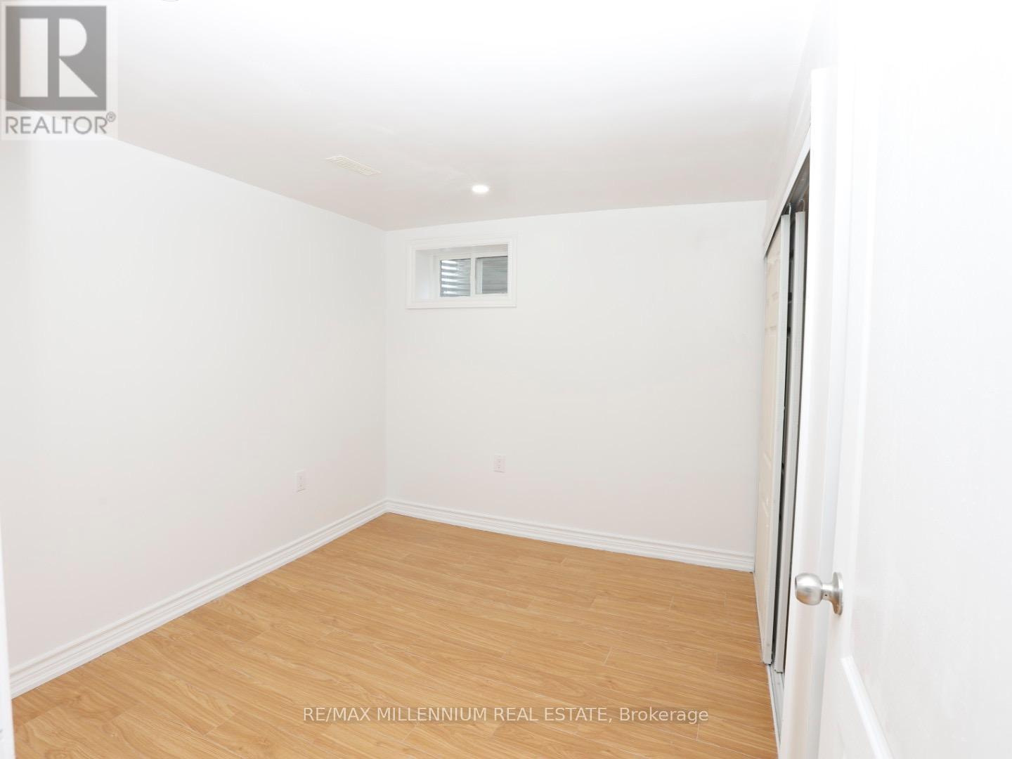 Lower - 6482 Chaumont Crescent, Mississauga, Ontario  L5N 2M8 - Photo 4 - W13024202