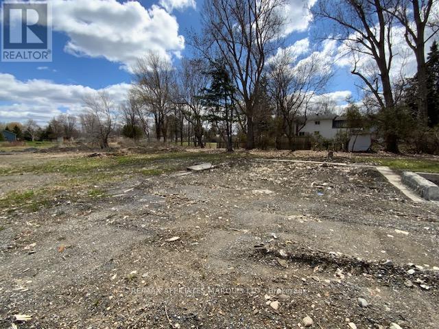 20918 South Service Road, South Glengarry, Ontario  K0C 1N0 - Photo 2 - X12775640