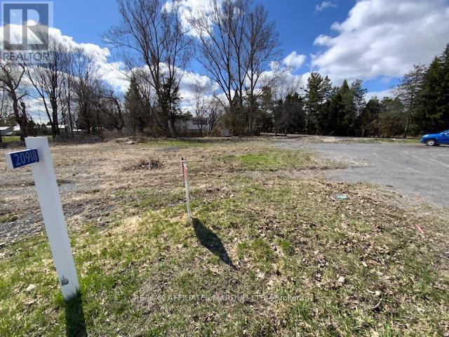 20918 South Service Road, South Glengarry, Ontario  K0C 1N0 - Photo 8 - X12775640