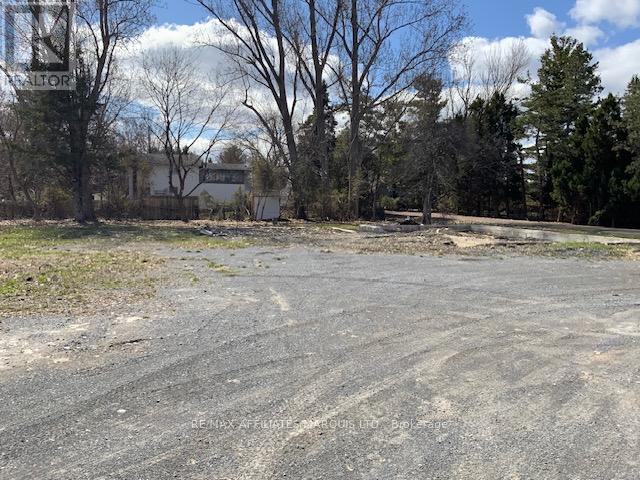 20918 South Service Road, South Glengarry, Ontario  K0C 1N0 - Photo 9 - X12775640