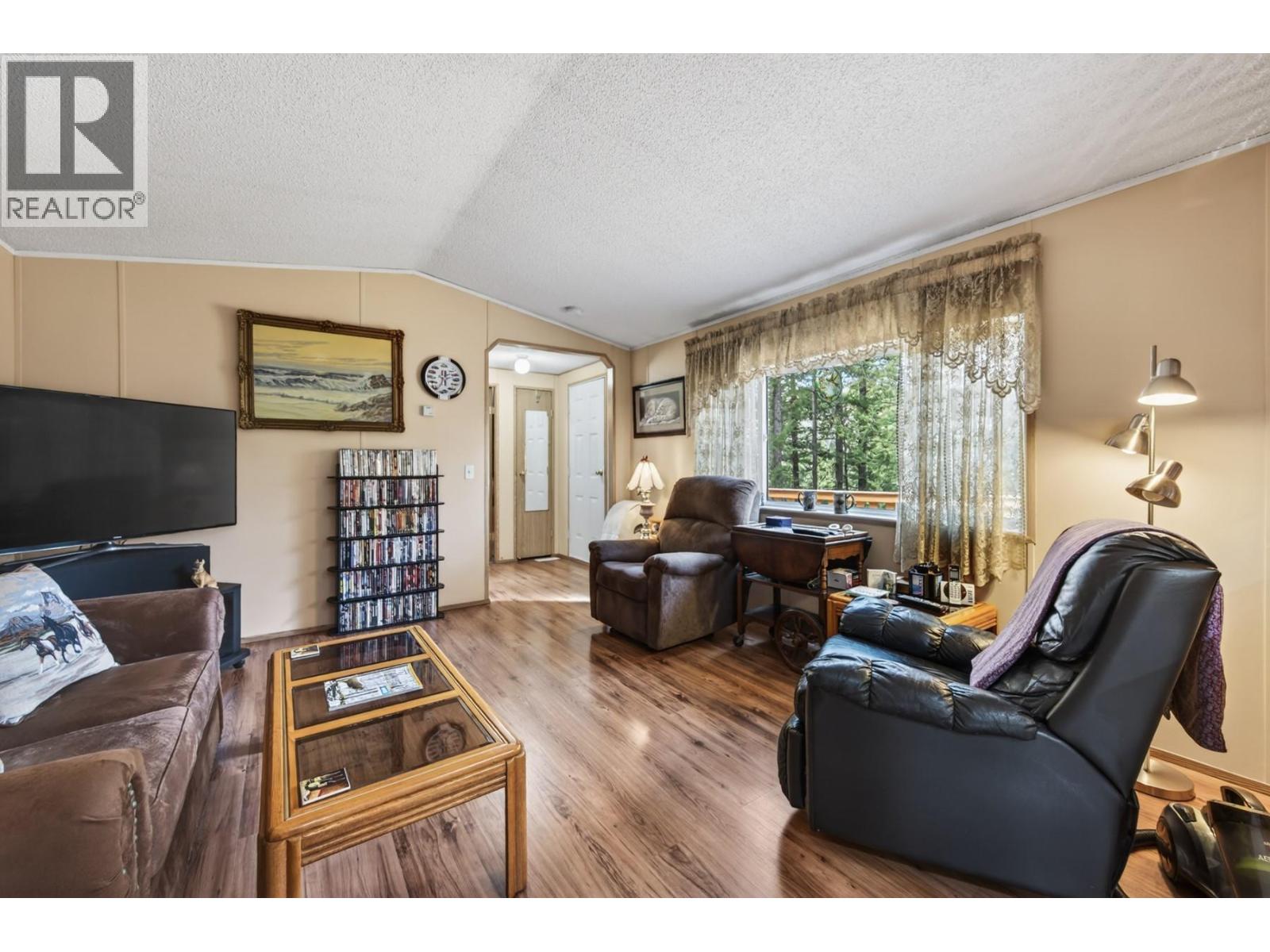 4472 Iron Mountain Road, Merritt, British Columbia  V1K 1B8 - Photo 8 - 10382976