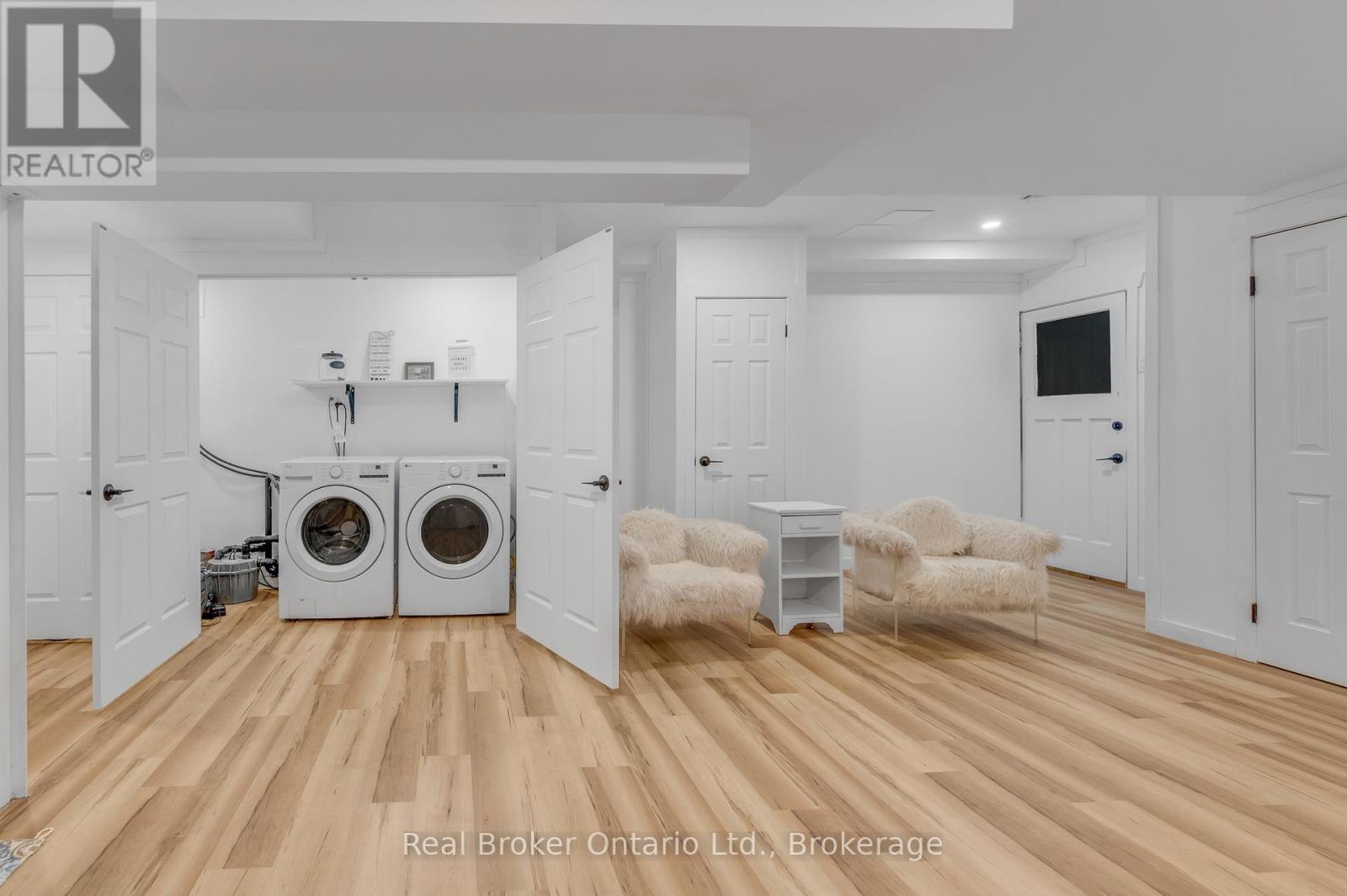 501 Concession 2 Road S, Haldimand, Ontario  N0A 1C0 - Photo 27 - X12909658