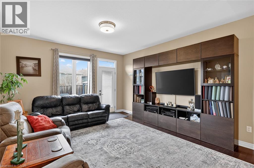 228 Palmer Lane, Woodstock, Ontario  N4T 0G5 - Photo 11 - 40820533