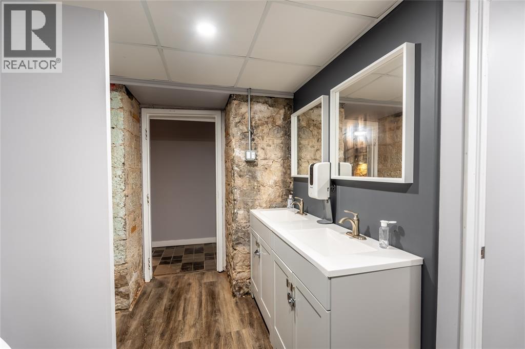 148 Front Street North Unit# Lower, Sarnia, Ontario  N7T 5S3 - Photo 31 - 26008761