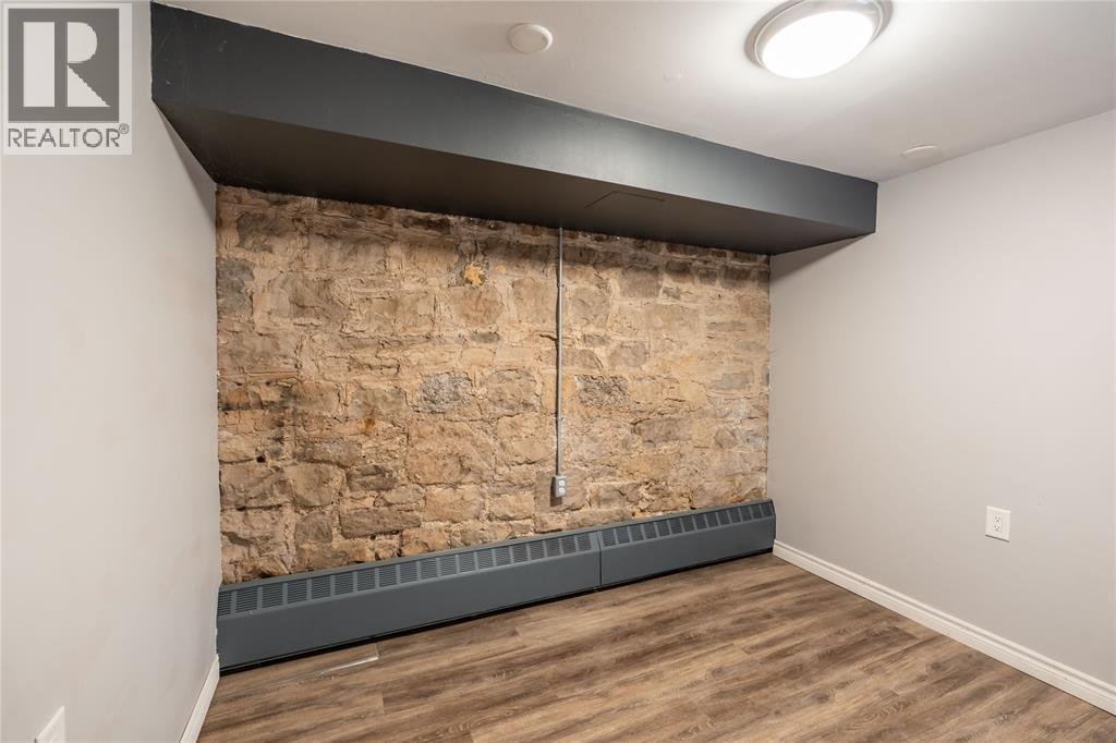 148 Front Street North Unit# Lower, Sarnia, Ontario  N7T 5S3 - Photo 27 - 26008761