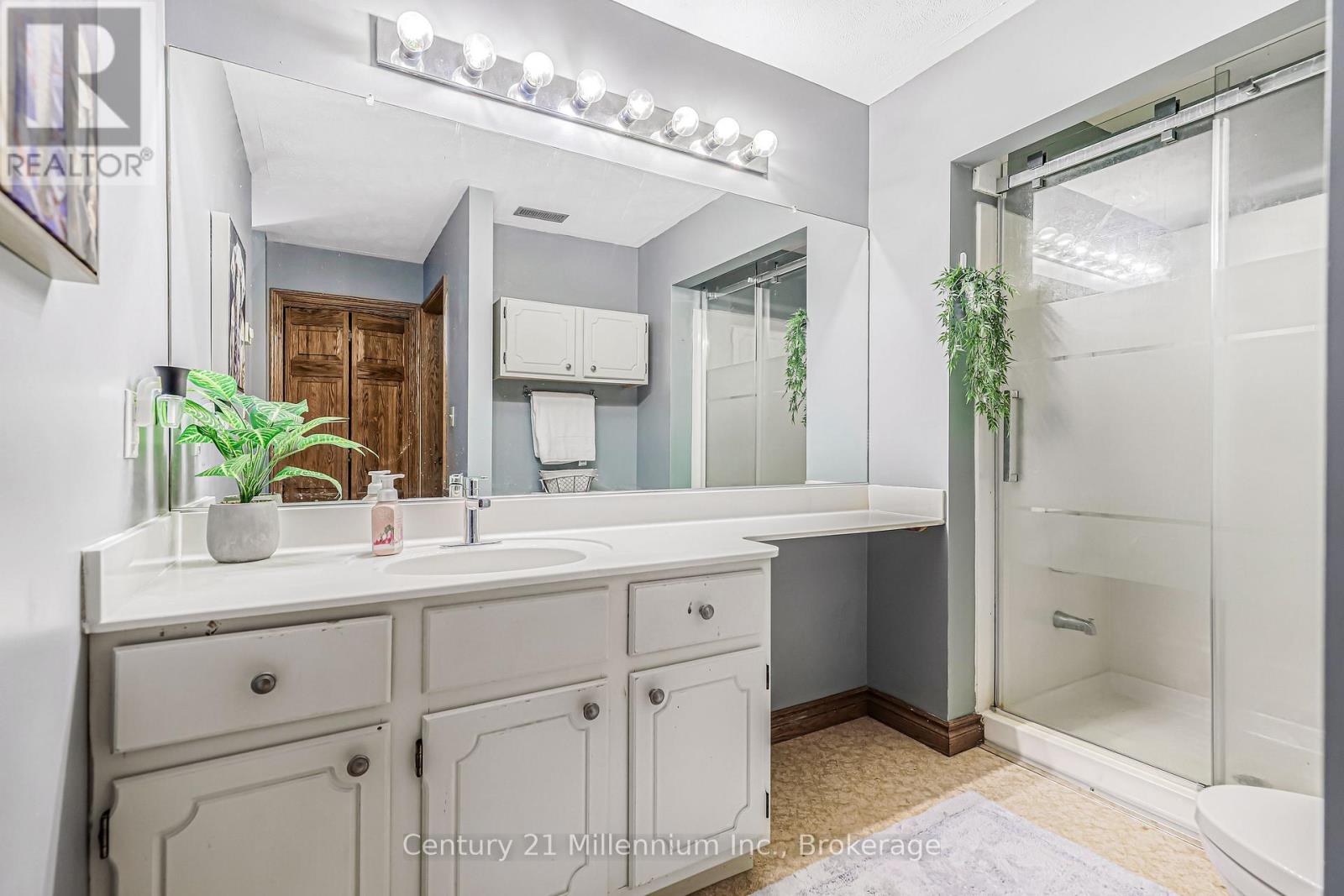 34 Southampton Parkway, South Bruce Peninsula, Ontario  N0H 2G0 - Photo 26 - X13024950