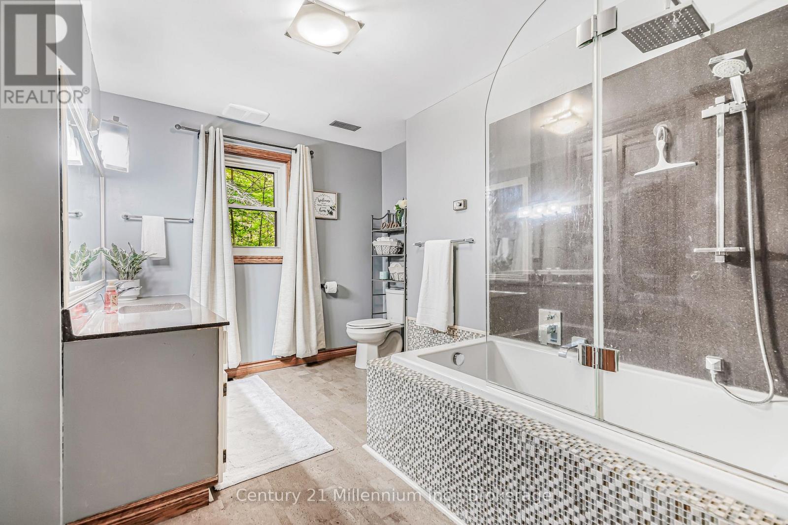 34 Southampton Parkway, South Bruce Peninsula, Ontario  N0H 2G0 - Photo 28 - X13024950