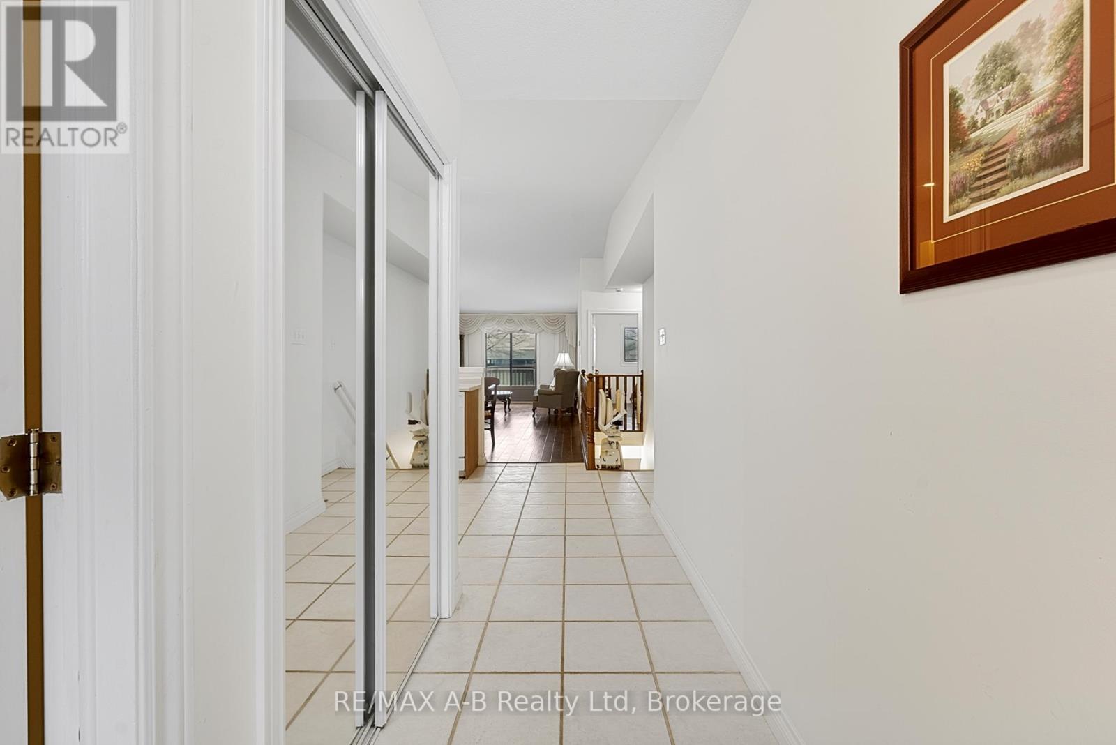 23 - 24 Griffiths Drive, Brant, Ontario  N3L 4C5 - Photo 2 - X13024984