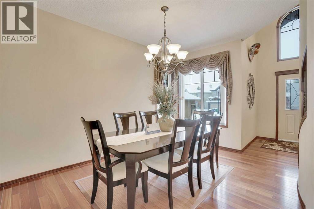 160 Tremblant Way Sw, Calgary, Alberta  T3H 0B8 - Photo 12 - A2298595