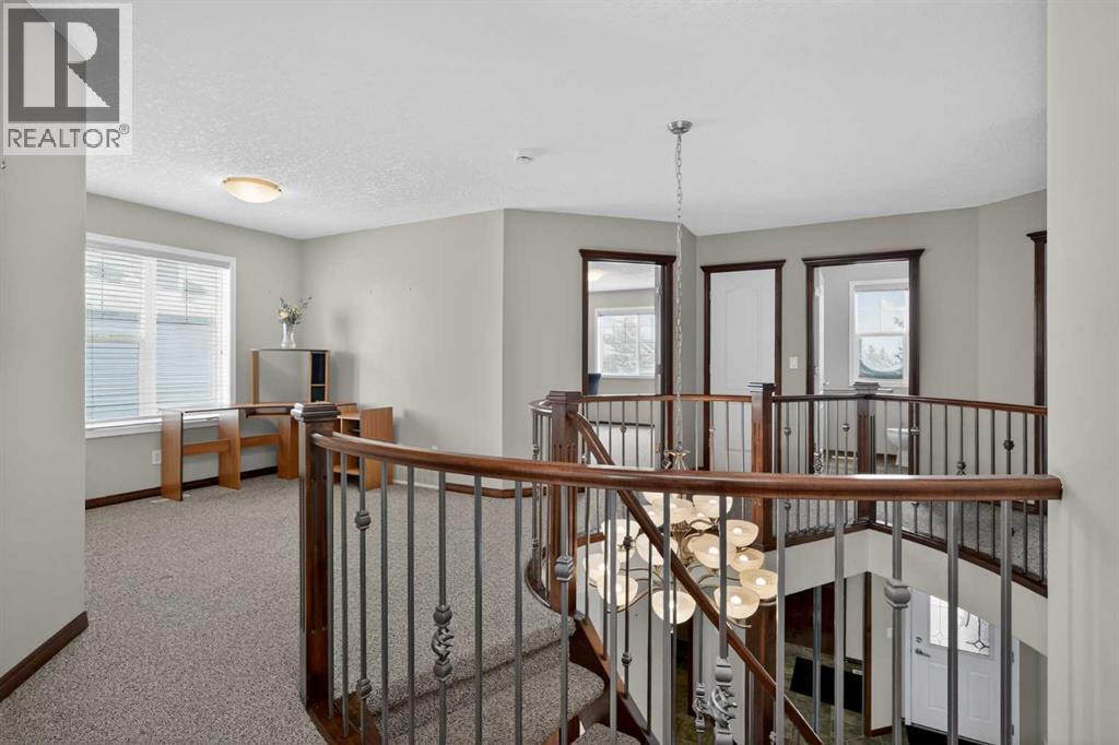 70 Panatella Circle Nw, Calgary, Alberta  T3K 5Z7 - Photo 29 - A2301330